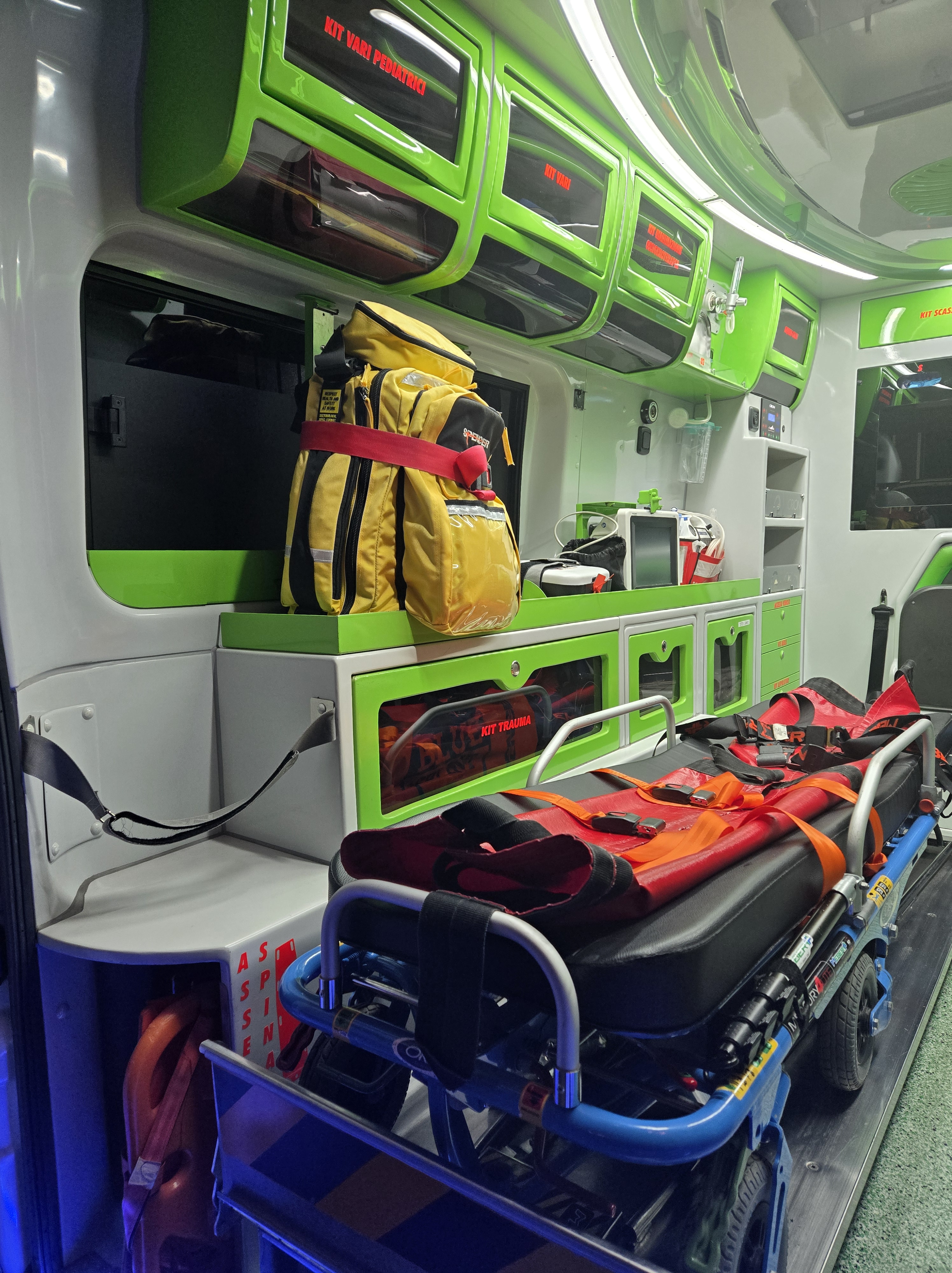 AMBULANZA FIAT DUCATO SCHEDA 570_S - immagine 3