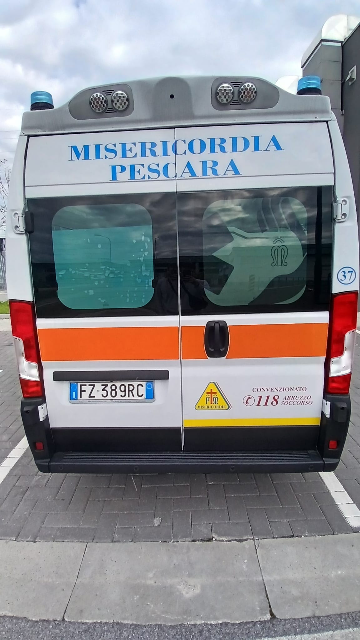 AMBULANZA FIAT DUCATO SCHEDA 521_S - immagine 3